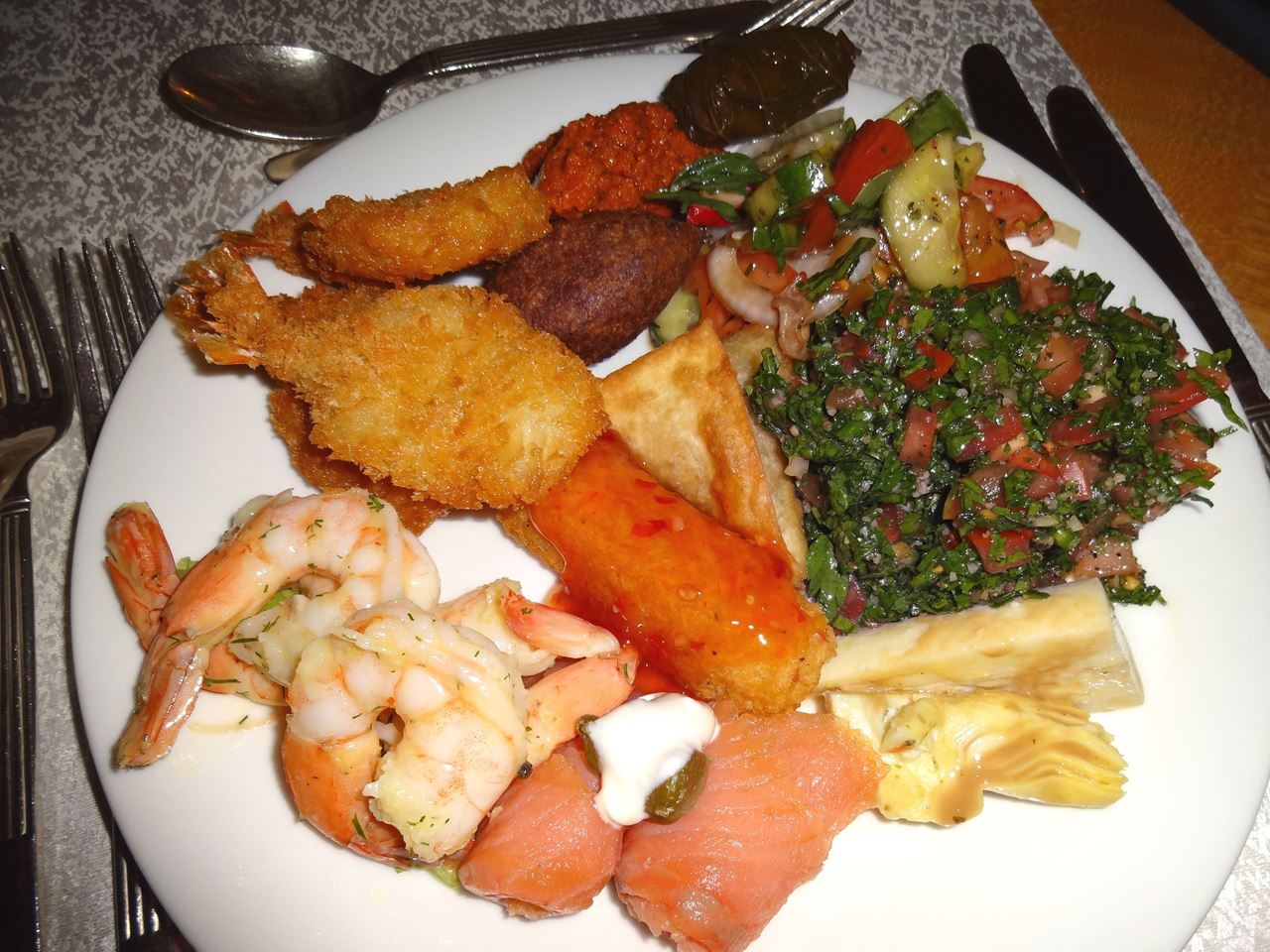 Buffet Dinner at Atlantis Restaurant in Marina Hotel