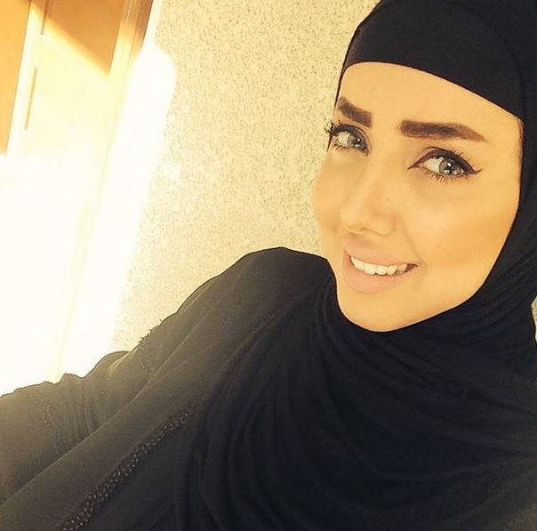 صور جديدة لمشاعل عقيل بعد ارتدائها الحجاب