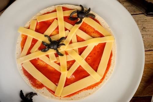 6 creative Halloween treats