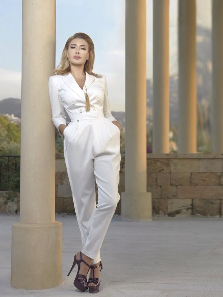 Latest Photos of the Golden Diva Nawal El Zoghbi