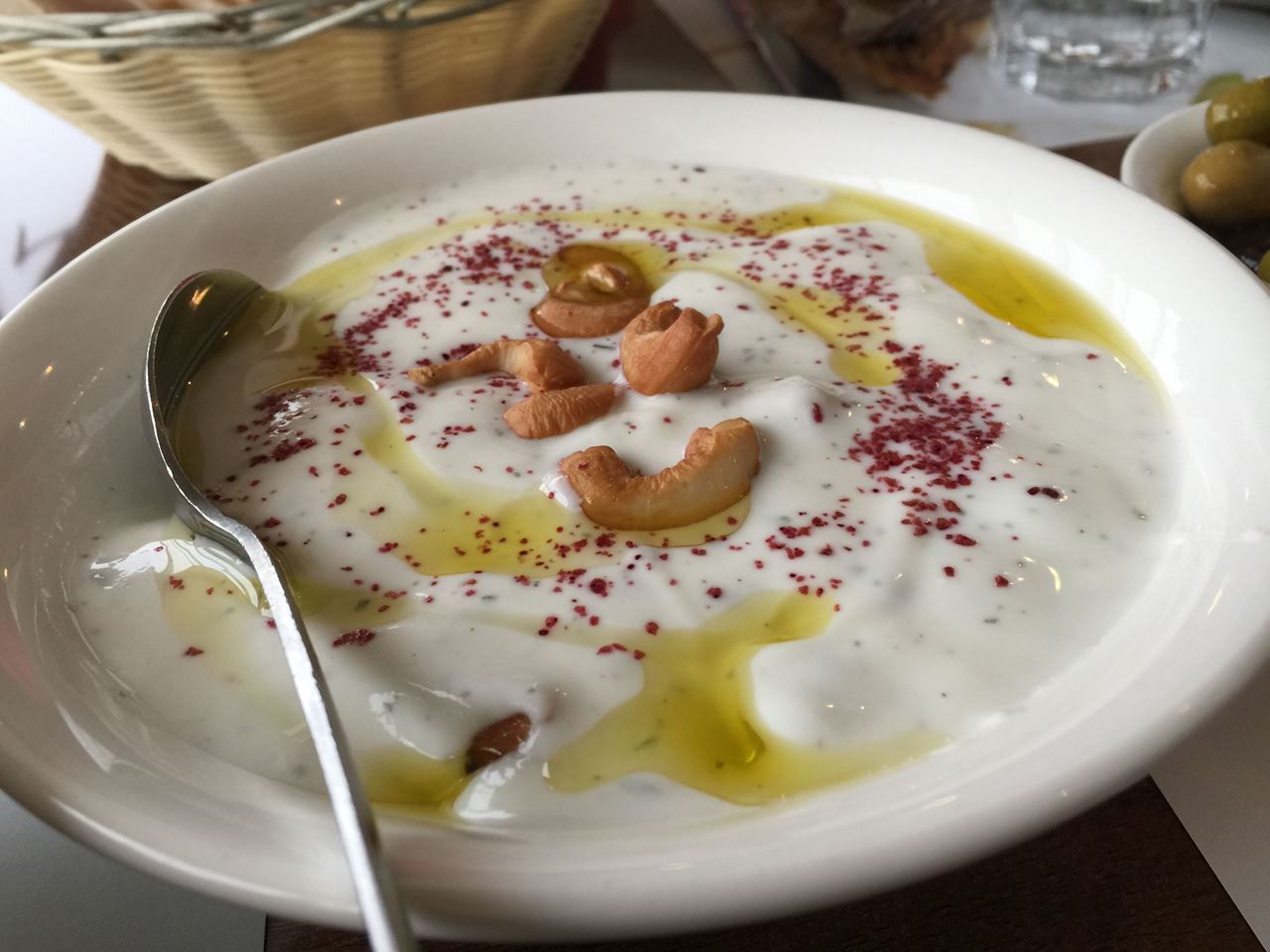 Hummus Fatteh with yogurt
