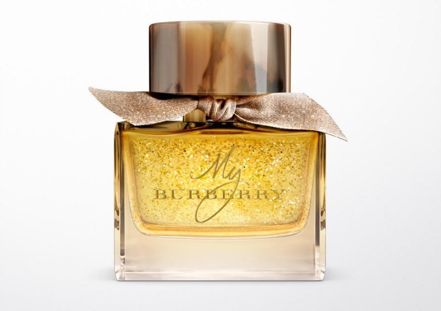 عطر My Burberry Festive مع رقائق الثلج الذهبية