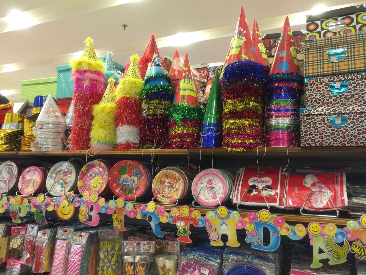 Birthday Decorations and Accessories in True Value
