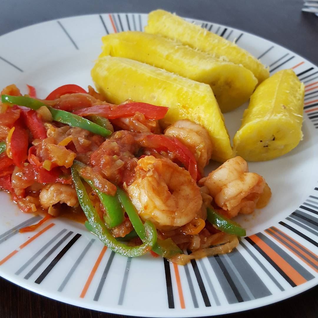 Pepper prawns and boiled plantain