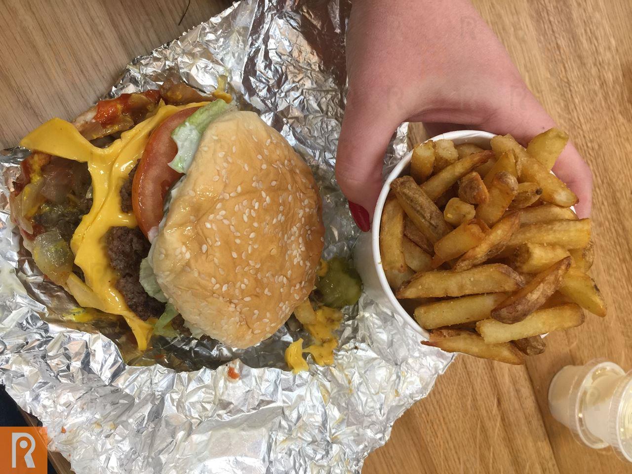 Five Guys Restaurant Amazing Burger