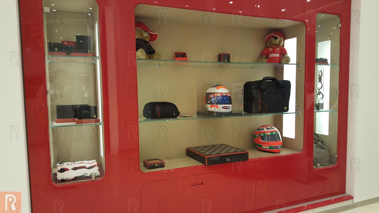 Ferrari Accessories & Collectibles 