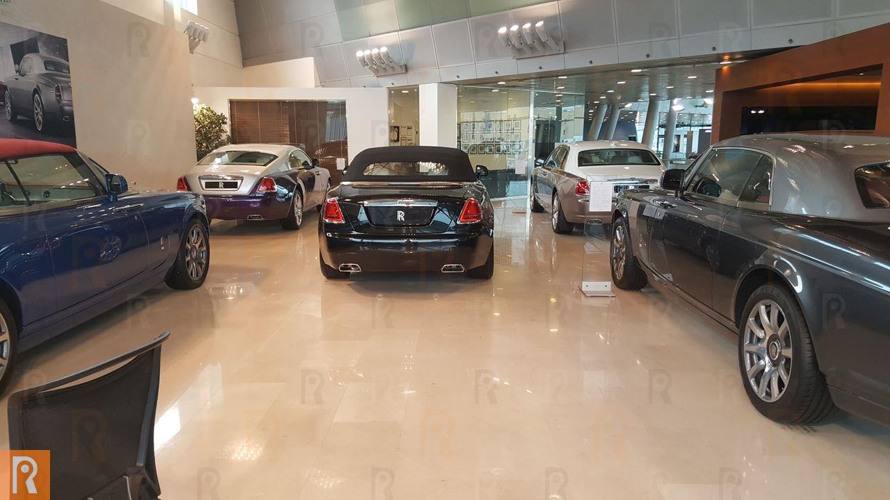 Ali Alghanim & Sons Cars Showroom - Rolls-Royce