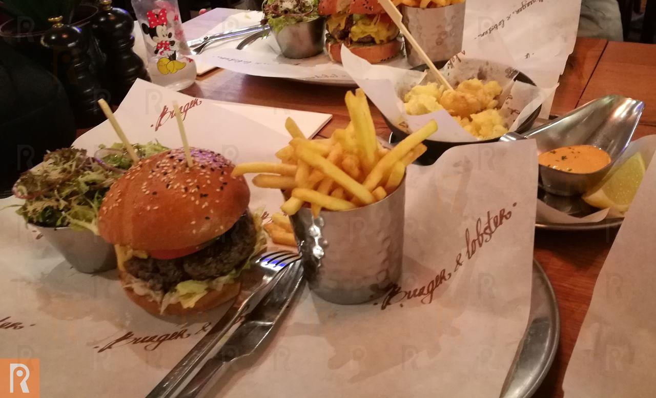 Our Experience at Burger and Lobster Restaurant