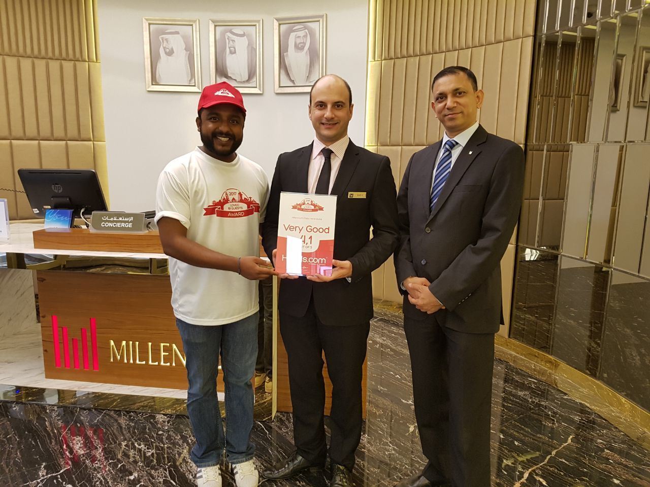 ميلينيوم بلازا دبي يفوز بجائزة الفندق المحبوب من الزوار 2017