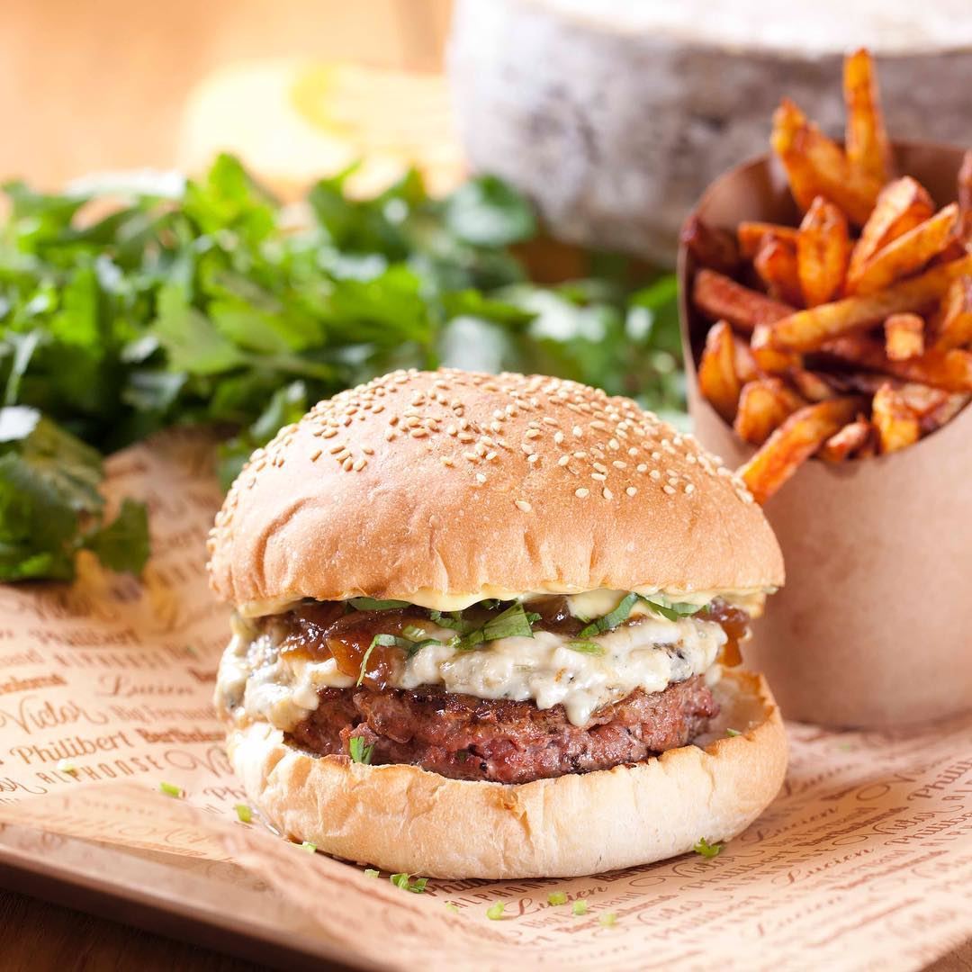 تعرف على بيت البرجر الفرنسي بيج فيرناند الموجود في دبي