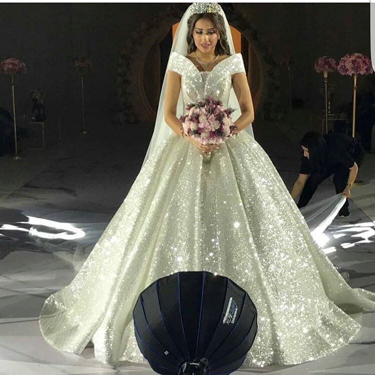 Actress Farah Al Hady Wedding Look Details