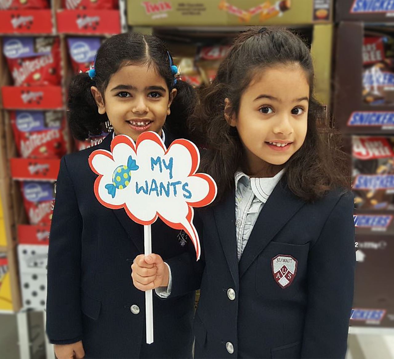 The Sultan Center Hosts Students from The American United School