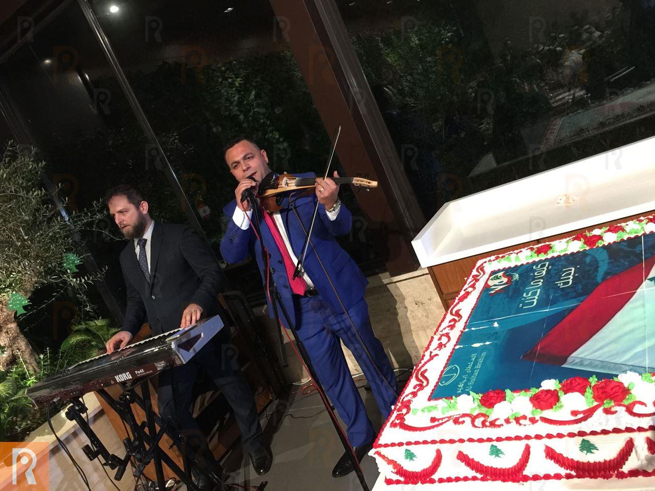 احتفال بمناسبة الذكرى الـ 75 لاستقلال لبنان في مطعم السلطان ابراهيم الكويت