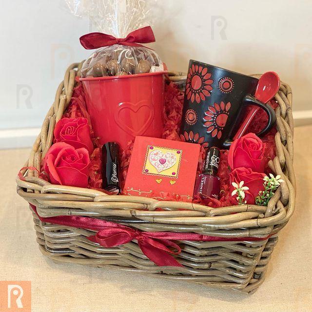 Lily Gifts Valentines Collection ... Special Discount for Rinnoo Visitors!