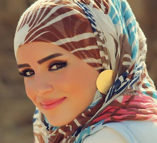 Elegant women in Scarf