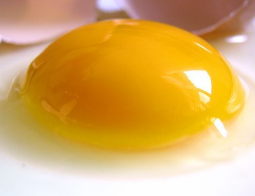 Is an uncooked egg healthier than a cooked one?