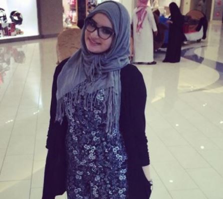 Shayma Hayat Khawat surprised everyone and wore Hijab