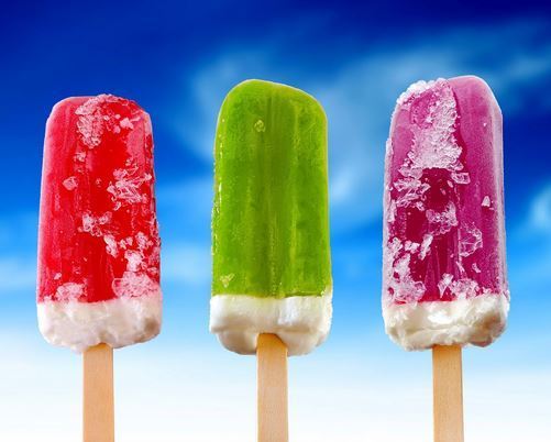 How to eat Popsicle ice cream without staining yourself