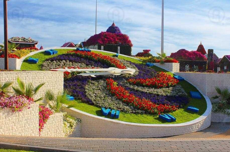 Opening date of Dubai Miracle Garden for 2015 - 2016 season