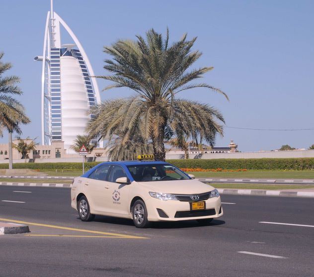 أرقام شركات تاكسي في دبي