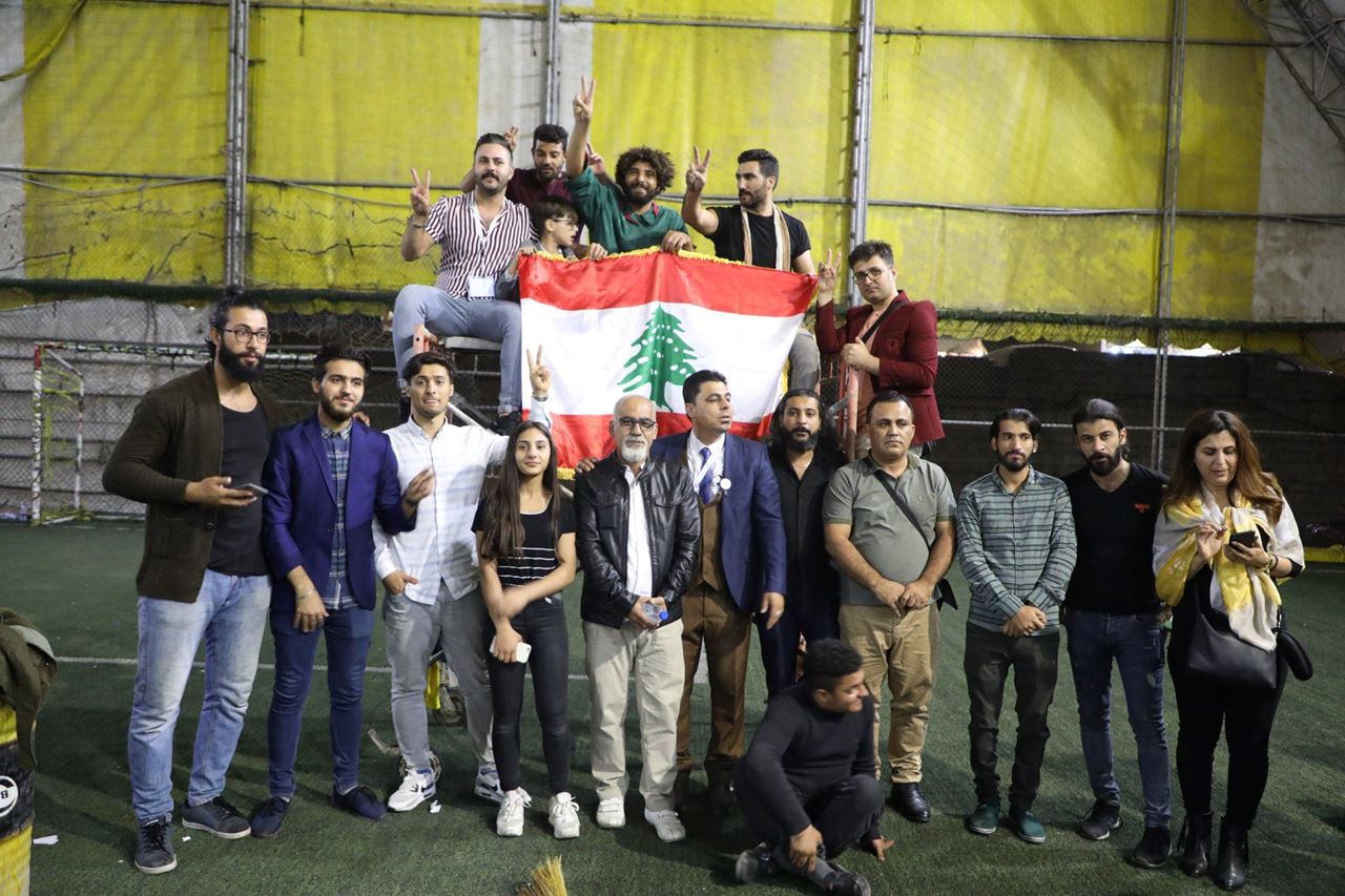 "روح الثورة" من مسرح اسطنبولي: الحراك الشعبي بين لبنان والعراق