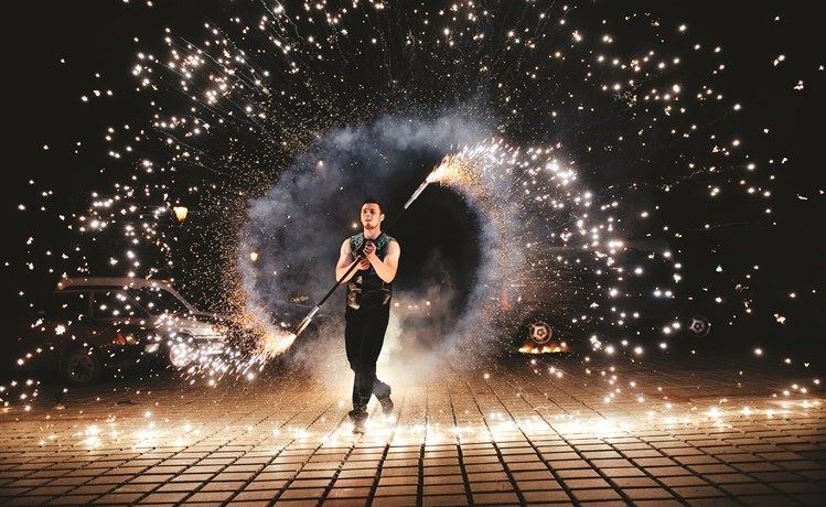 New Year's Eve 2020 Offers at Four Seasons Hotel at Burj AlShaya