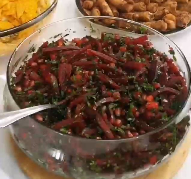 وصفة سلطة الشمندر البسيطة والمنعشة