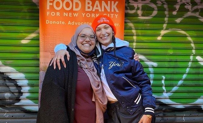 Hadid teamed up with the Food Bank of NYC to provide hot and fresh meals. 