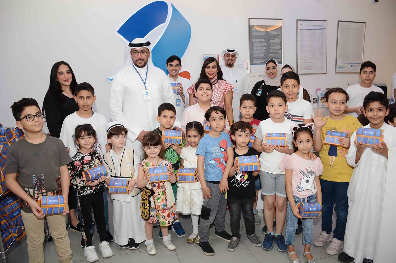 Burgan Bank celebrates Gergeean at its Avenues Mall branch