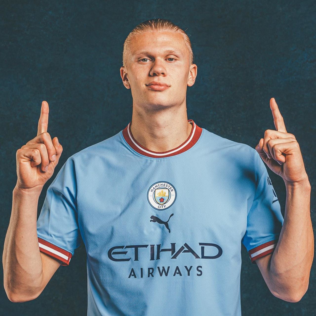 Halland is Officially a Manchester City Player