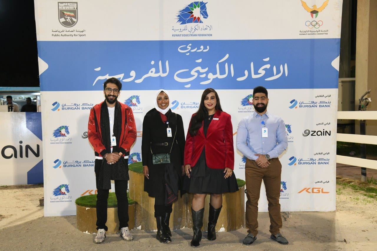 Ms. Hessa Al-Najadah, Senior Manager of Corporate and CSR Communications and Ms. Shamayel Khaled Al-Harbi, Senior Officer – Social Media, with the Burgan Bank team