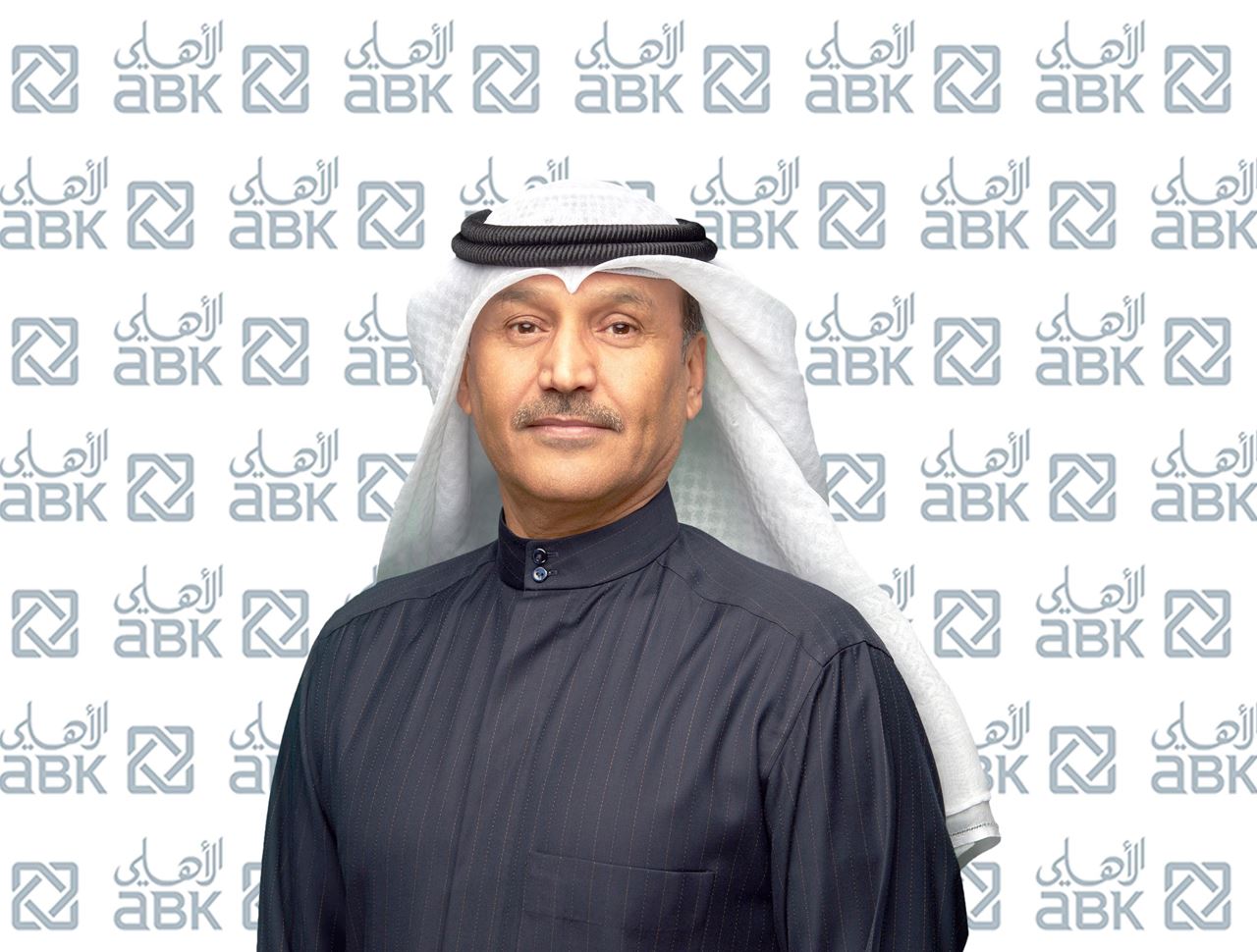 السيد/ محمد البلوشي، مدير عام إدارة العمليات في البنك الأهلي الكويتي