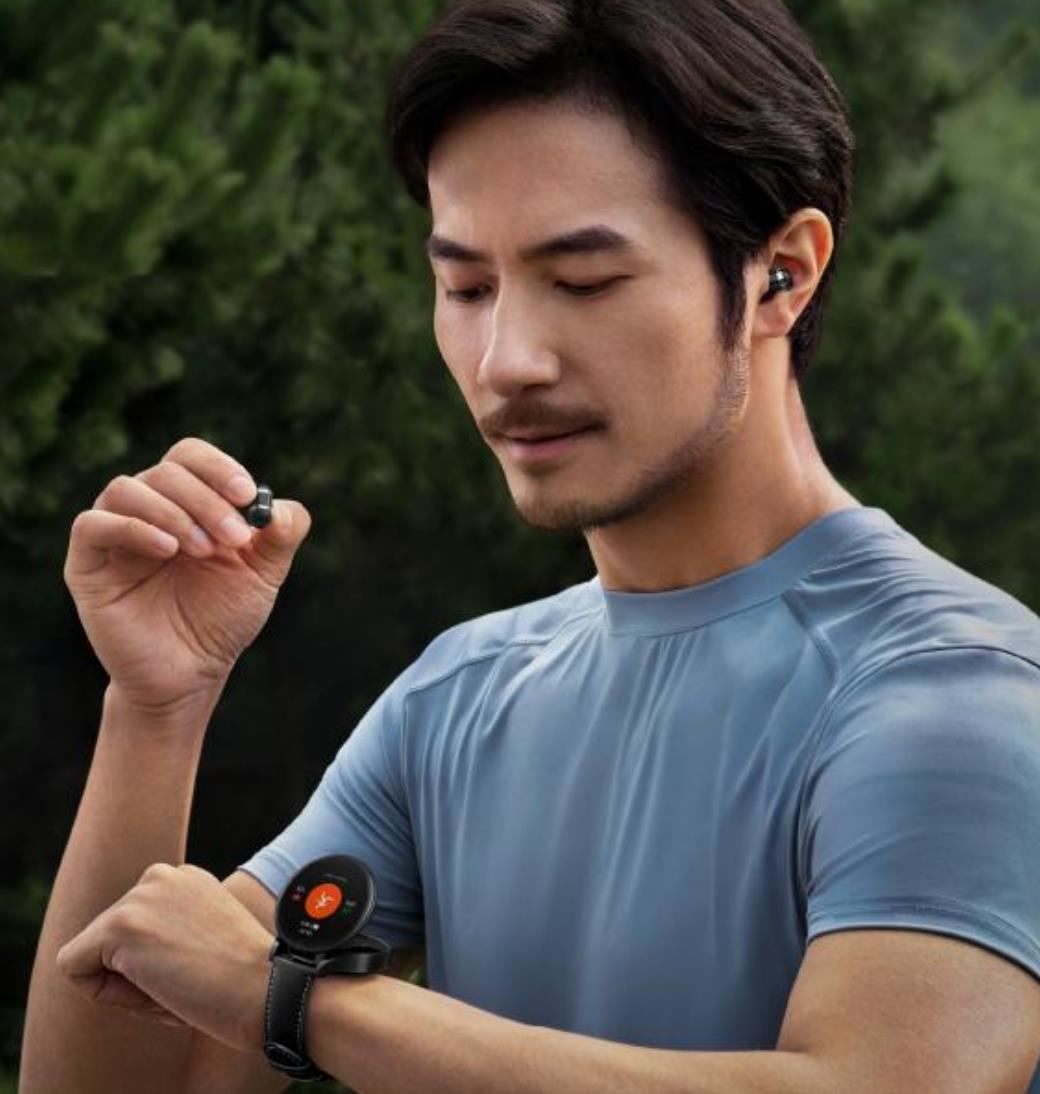 ساعة HUAWEI WATCH Buds