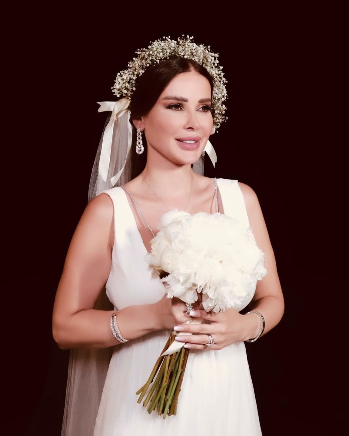 Diana Fakhoury Celebrates her Marriage ... who's the groom?