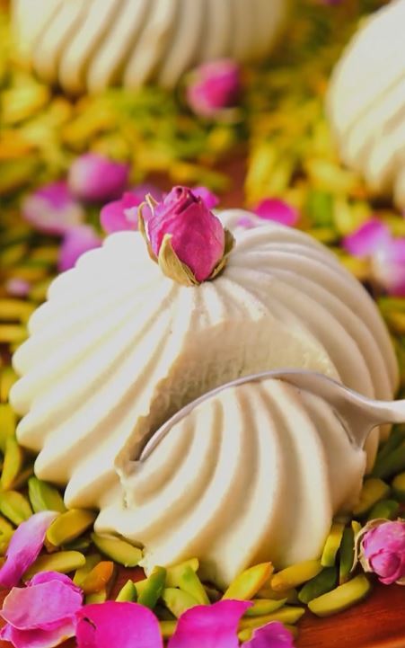 Preparing Panna Cottas with Silikomart 3D Mini Wave Mould