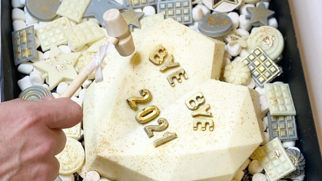 ودّع 2021 بطريقة مميزة مع بوكس الشوكولا لرأس السنة من جوكليت جاردن ...