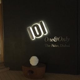 101 Dining Lounge