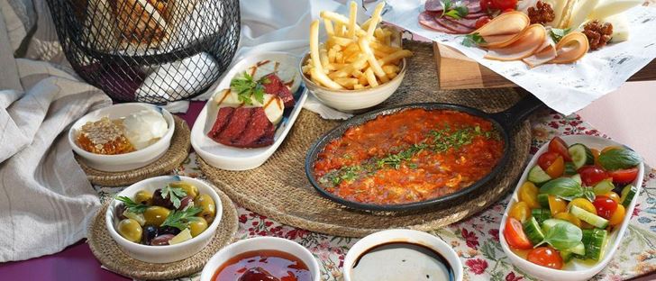 صورة الغلاف لـ مطعم تروف - وسط المدينة (دبي مول) - الإمارات